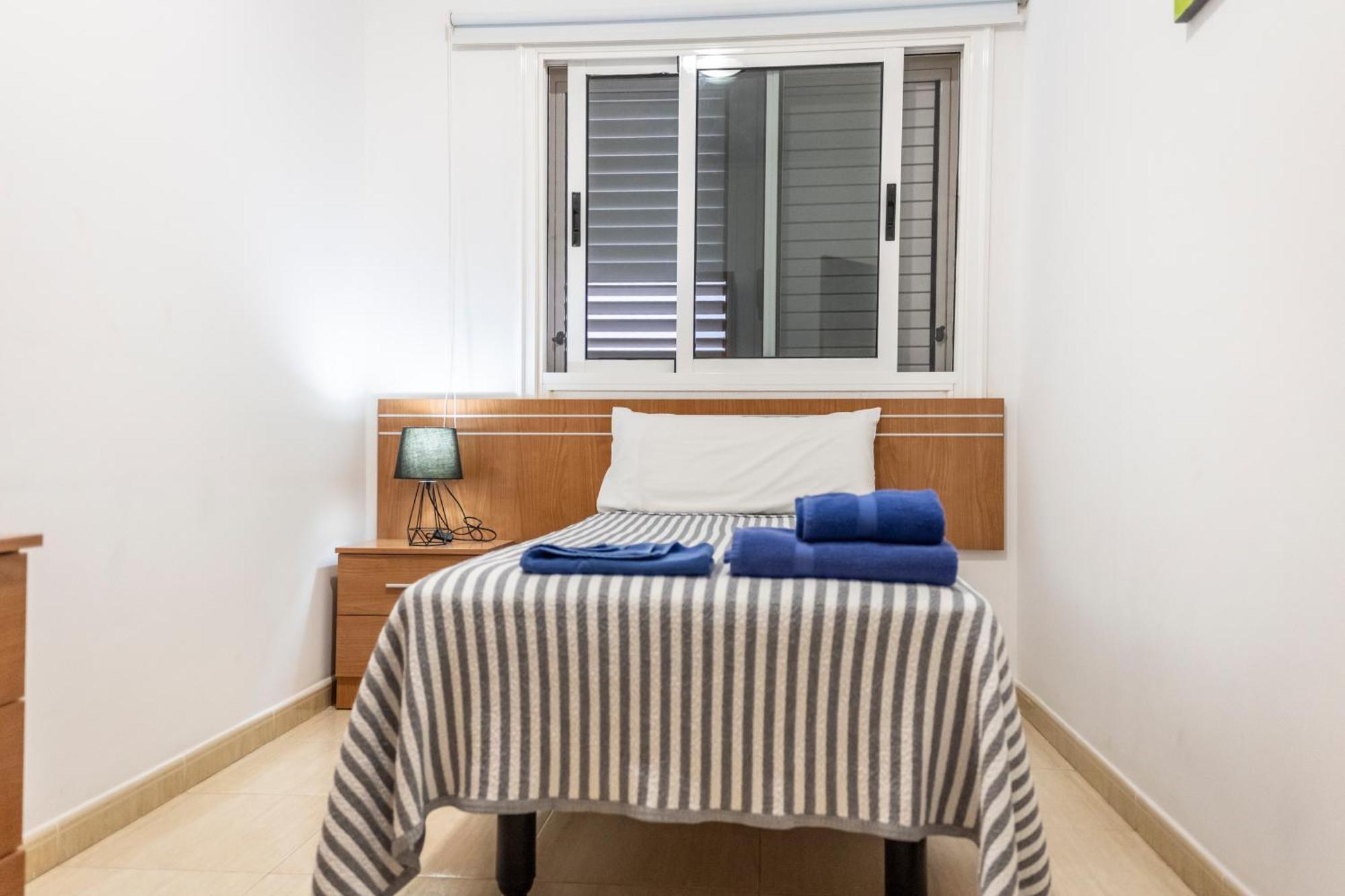 Yesenia Vv Airport Apartment El Matorral ภายนอก รูปภาพ