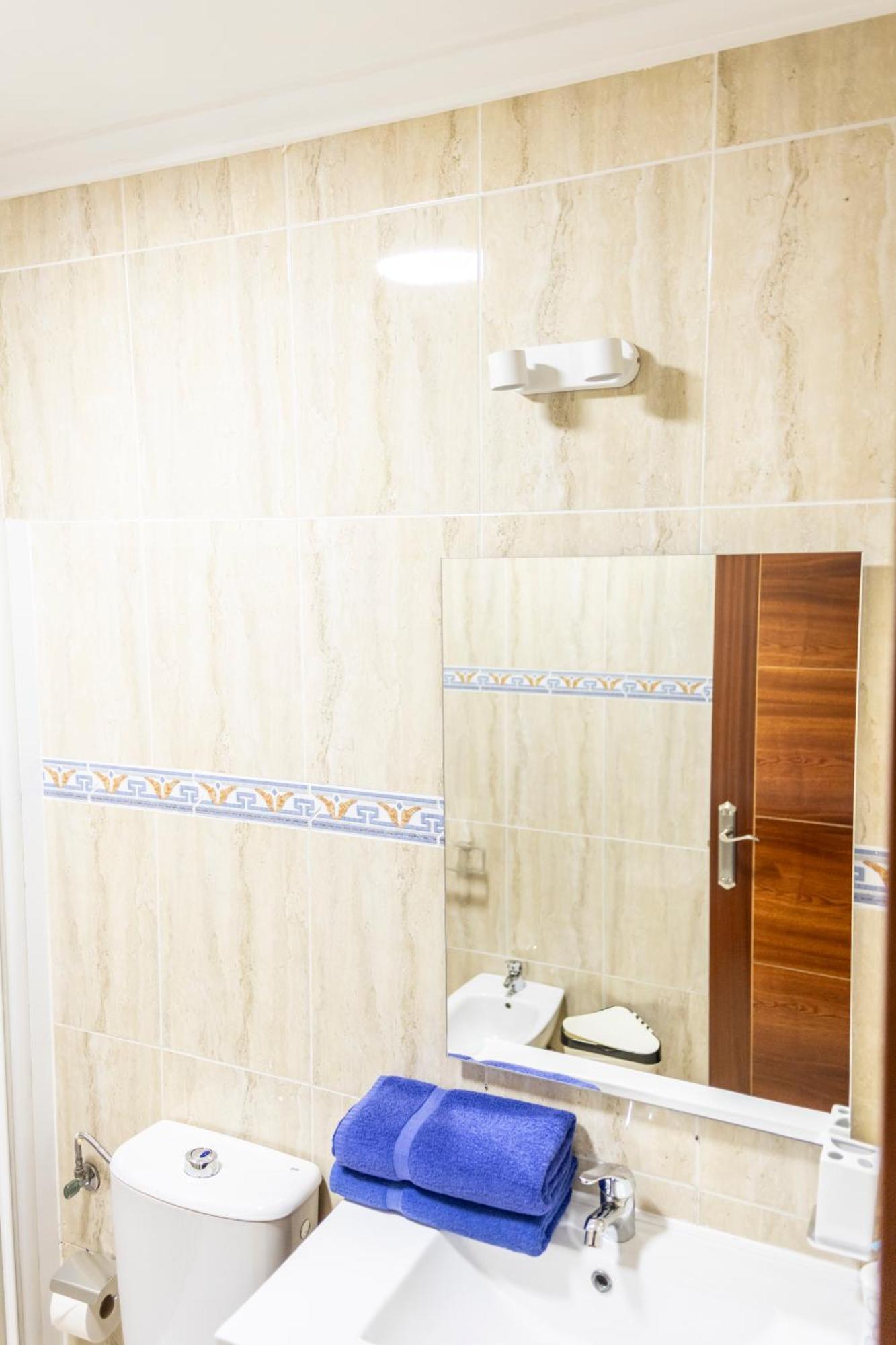 Yesenia Vv Airport Apartment El Matorral ภายนอก รูปภาพ