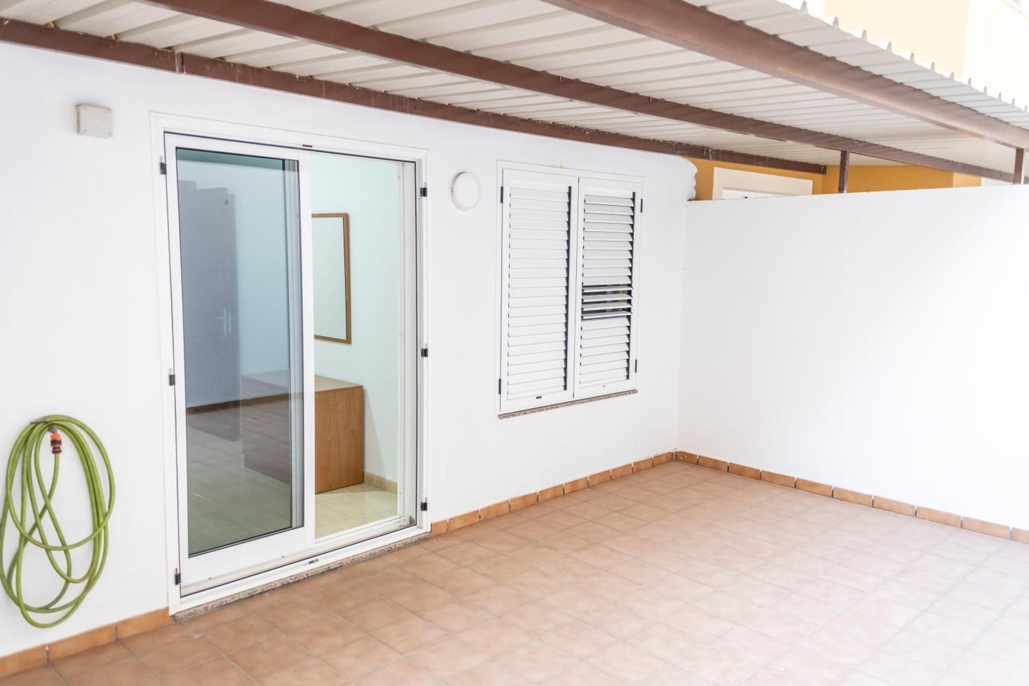 Yesenia Vv Airport Apartment El Matorral ภายนอก รูปภาพ